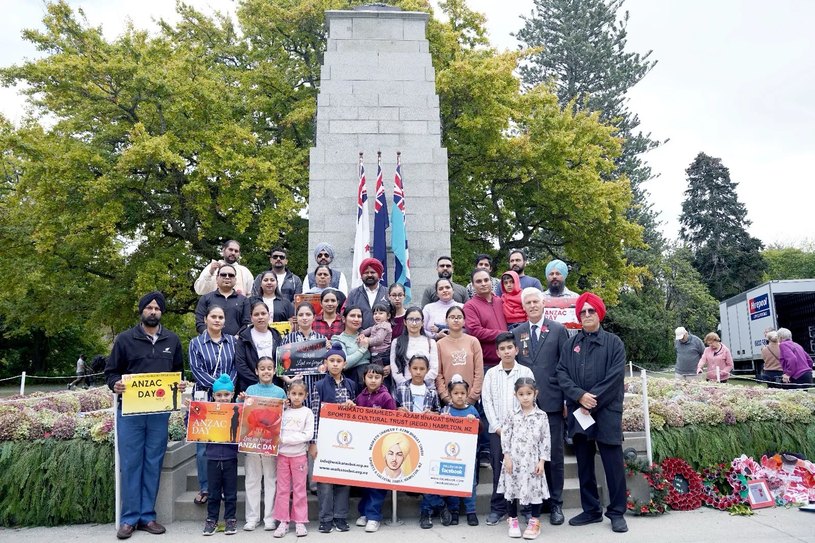 ਹੈਮਿਲਟਨ(ਨਿਊਜ਼ੀਲੈਂਡ) ‘ਚ ਵਿਸ਼ਵ ਯੁੱਧ ਵਿੱਚ ਸ਼ਹੀਦ ਹੋਏ ਸਾਬਕਾ ਸੈਨਿਕਾਂ ਨੂੰ ਦਿੱਤੀ ਸ਼ਰਧਾਂਜਲੀ