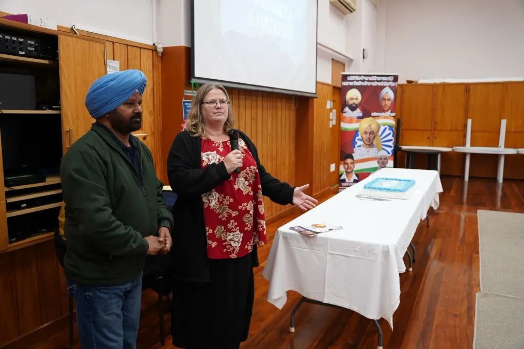 0e914b35 Bee0 42fe Be96 C7f6b24f8771 1