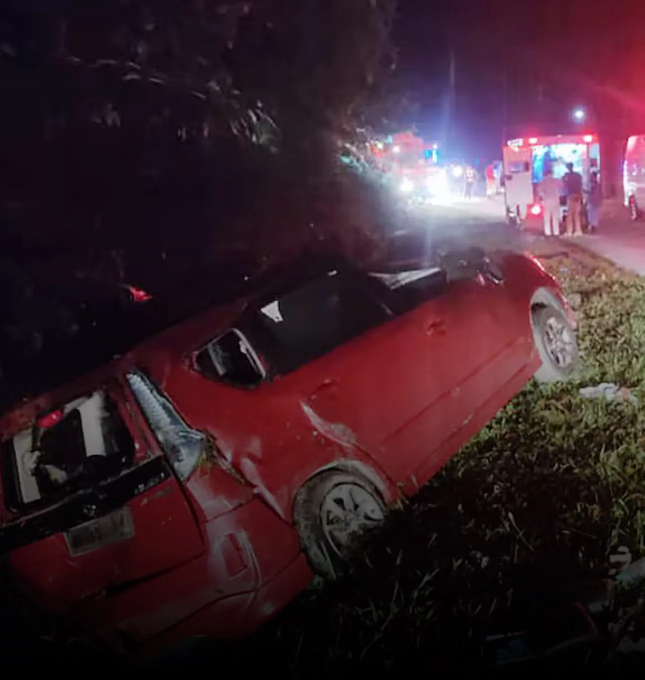 ਮਲੇਸ਼ੀਆ ’ਚ ਭਿਆਨਕ ਸੜਕ ਹਾਦਸਾ, 15 ਦੀ ਮੌਤ – ਵਿਦਿਆਰਥੀ ਵੀ ਸ਼ਾਮਿਲ